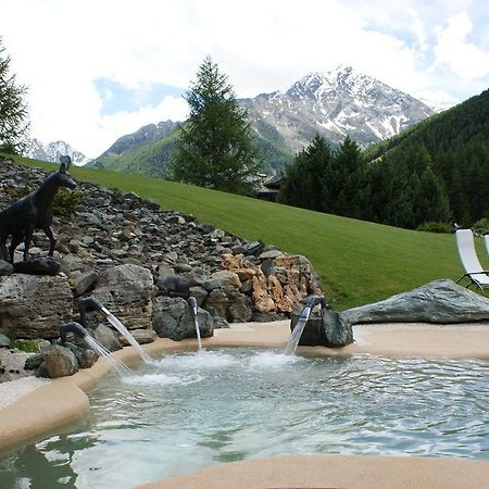 Eco Wellness Hotel Notre Maison Cogne Eksteriør billede