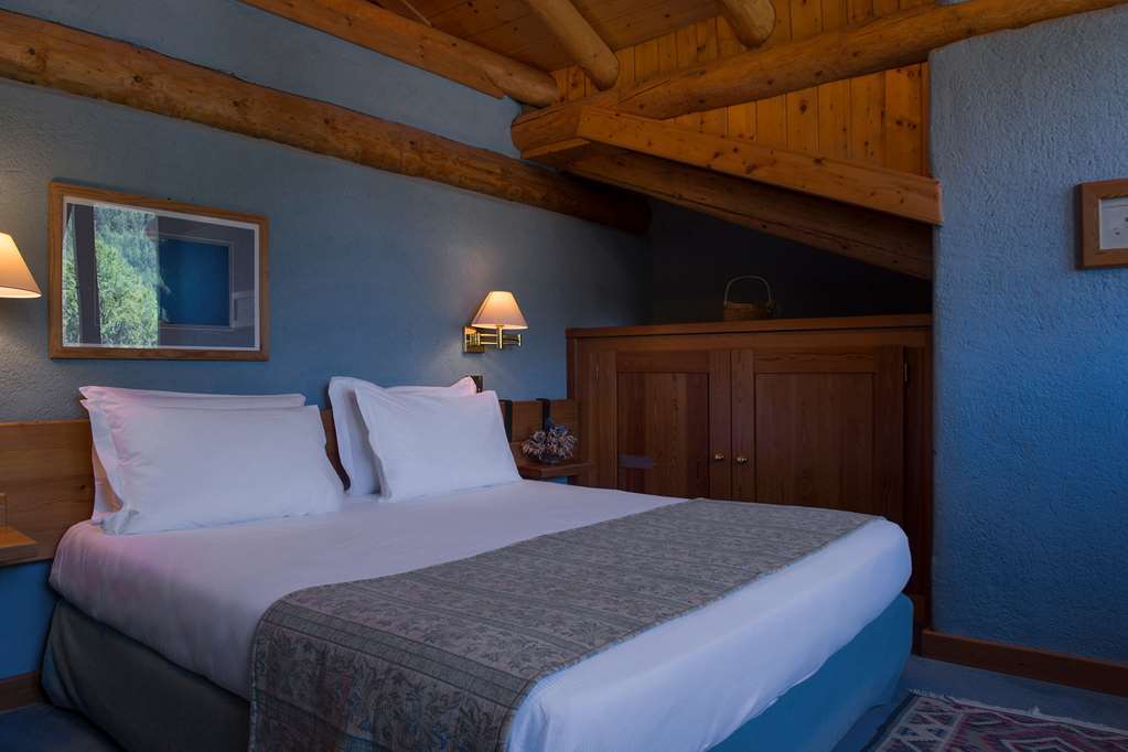 Eco Wellness Hotel Notre Maison Cogne Værelse billede
